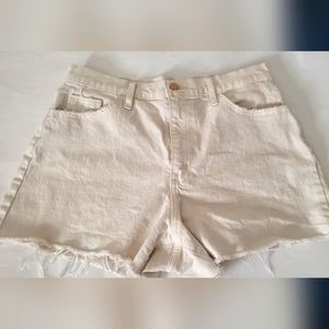 Universal Thread High Rise shorts size 10